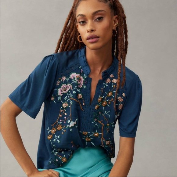 Anthropologie Tops - Tiny by Anthropologie teal embroidered blouse large excellent condition!